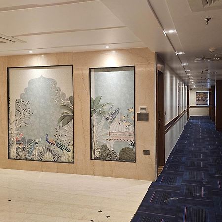 Hotel Elara Dehradun Extérieur photo